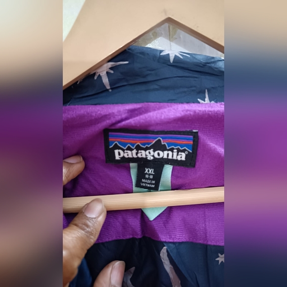 Patagonia Pine Grove Insulated Jacket - Picture 7 of 11